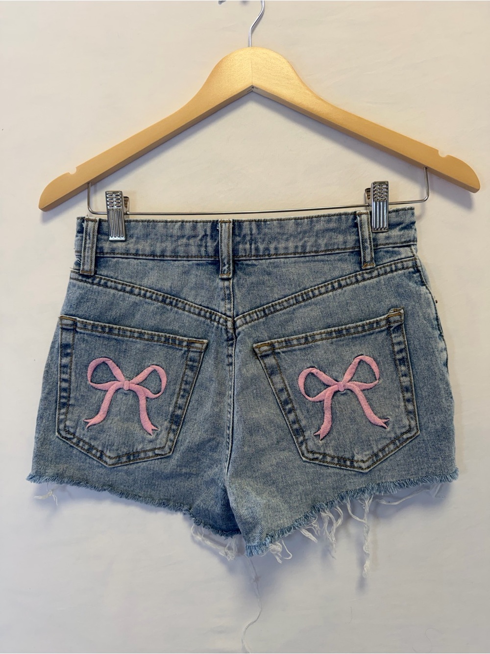 Refuge shorts
